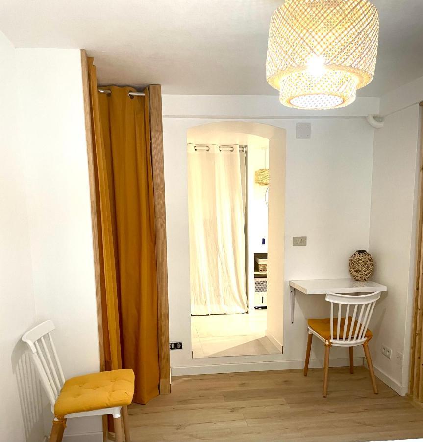 Appartement 30M2 Cosy Avec Terrasse Мантон Екстер'єр фото
